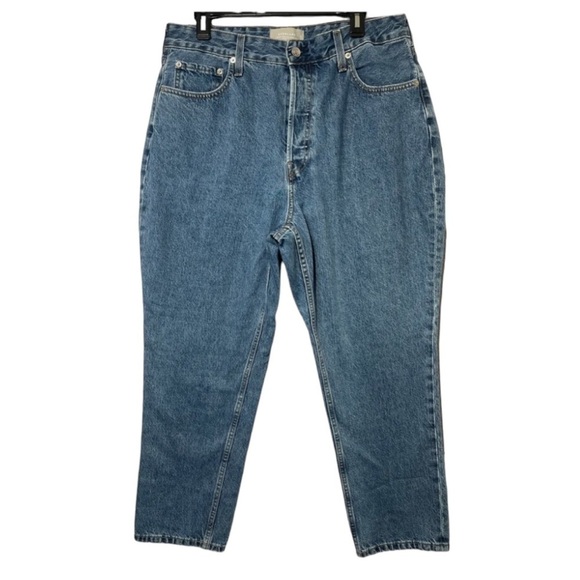 Like new! Everlane The Curvy ’90s Cheeky Jean in Northridge Ankle - Picture 4 of 9